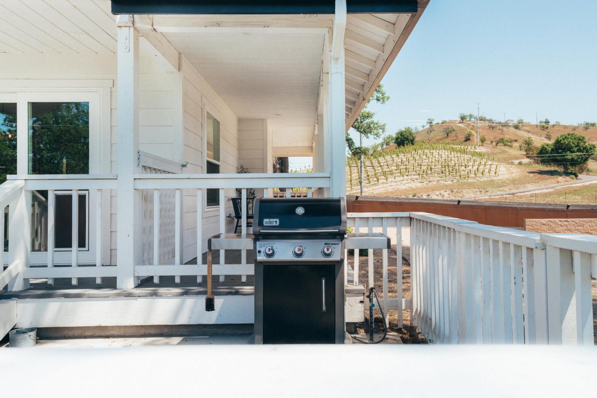 Wine Country Modern Farmhouse With Heated Pool, Hot Tub, Cybertruck باسو روبليس، سان لويس أوبيسبو، كاليفورنيا المظهر الخارجي الصورة