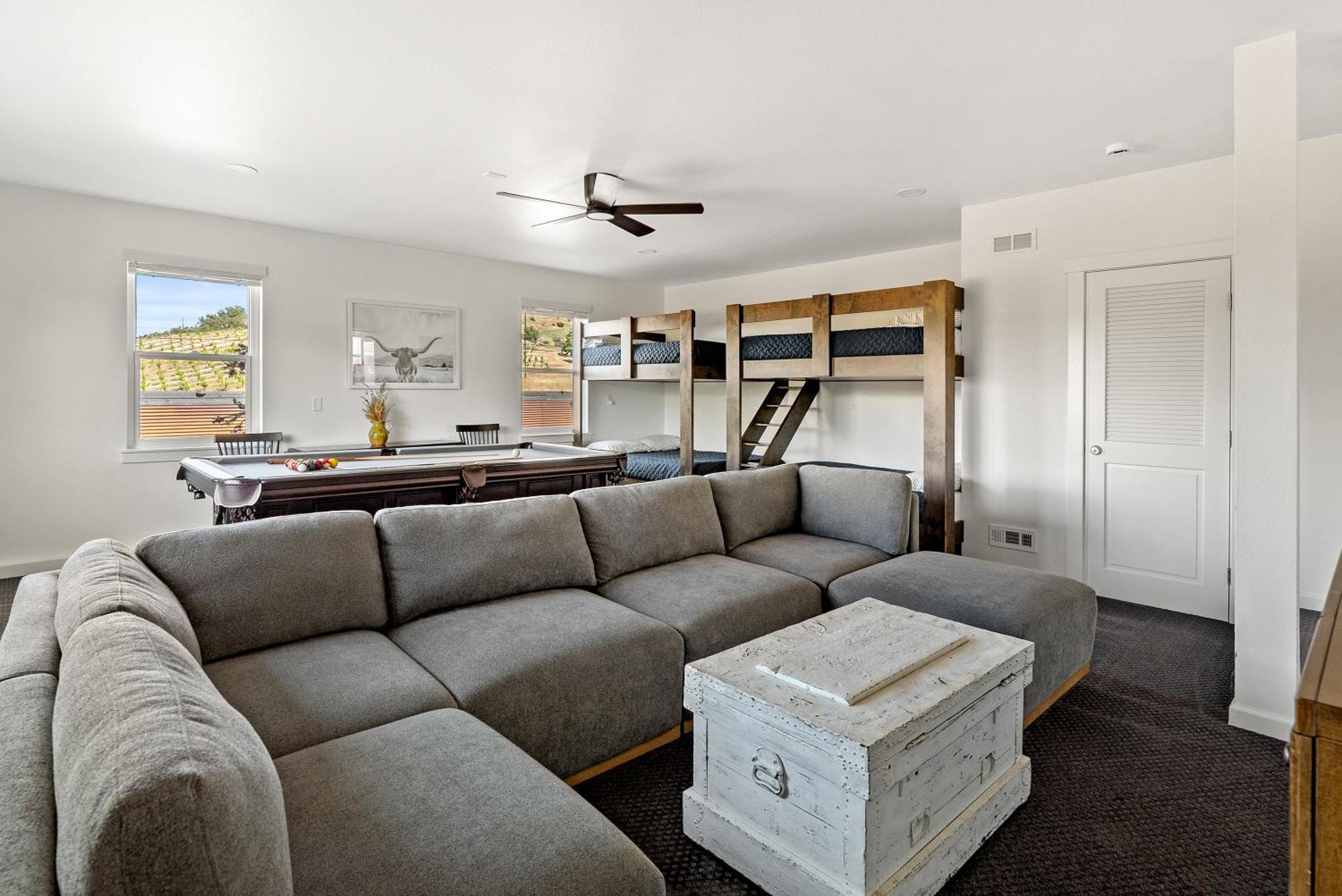 Wine Country Modern Farmhouse With Heated Pool, Hot Tub, Cybertruck باسو روبليس، سان لويس أوبيسبو، كاليفورنيا المظهر الخارجي الصورة