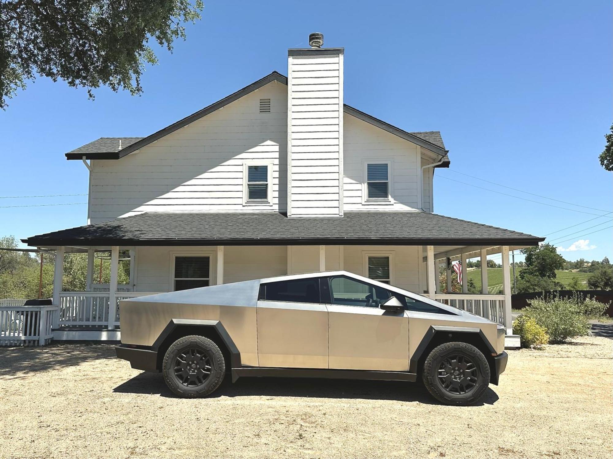 Wine Country Modern Farmhouse With Heated Pool, Hot Tub, Cybertruck باسو روبليس، سان لويس أوبيسبو، كاليفورنيا المظهر الخارجي الصورة